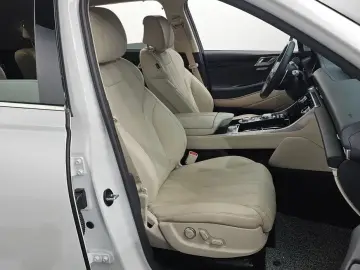 2023 Genesis GV80 с пробегом 72 563 км
