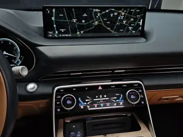 2023 Genesis GV80 с пробегом 90 557 км