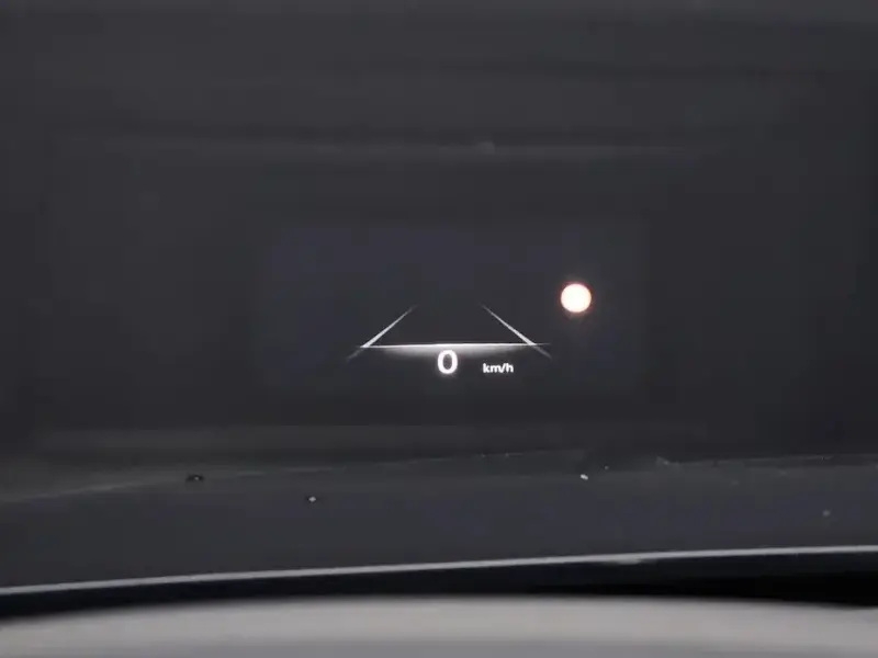 2023 Genesis GV80 с пробегом 90 557 км