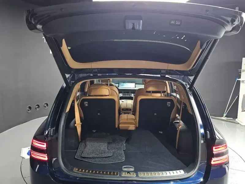 2023 Genesis GV80 с пробегом 90 557 км