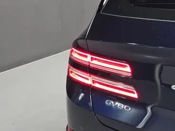 2023 Genesis GV80 с пробегом 90 557 км