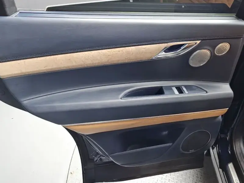 2023 Genesis GV80 с пробегом 90 557 км