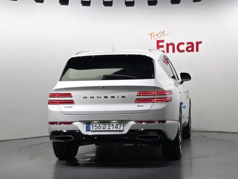 2023 Genesis GV80 с пробегом 44 136 км