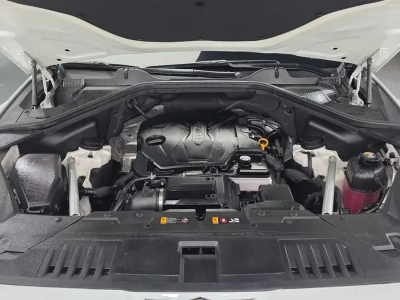 2023 Genesis GV80 с пробегом 44 136 км