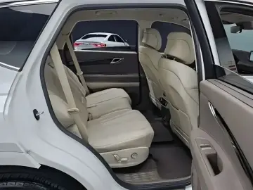 2023 Genesis GV80 с пробегом 57 771 км