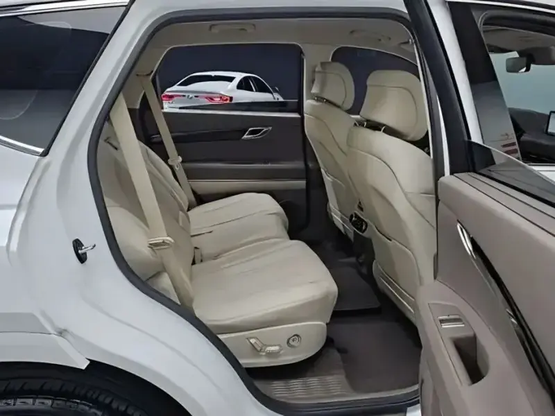 2023 Genesis GV80 с пробегом 57 771 км