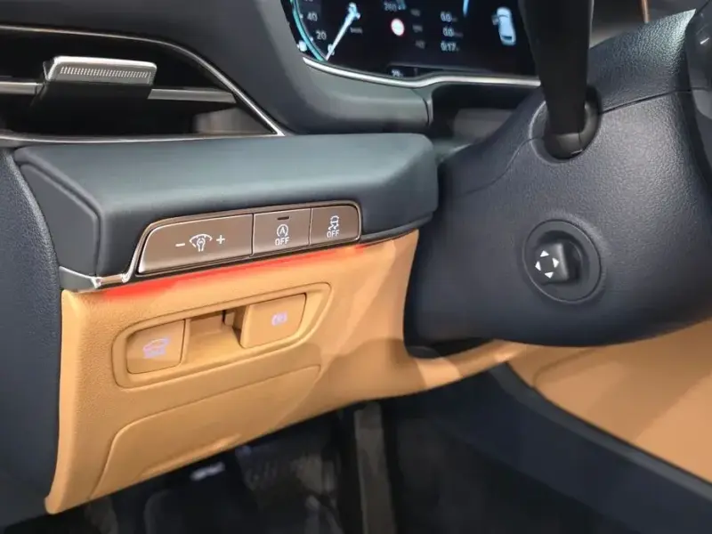 2023 Genesis GV80 с пробегом 44 136 км