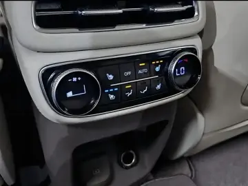 2023 Genesis GV80 с пробегом 57 771 км