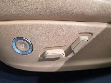 2023 Genesis GV80 с пробегом 44 136 км
