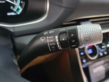 2023 Genesis GV80 с пробегом 44 136 км