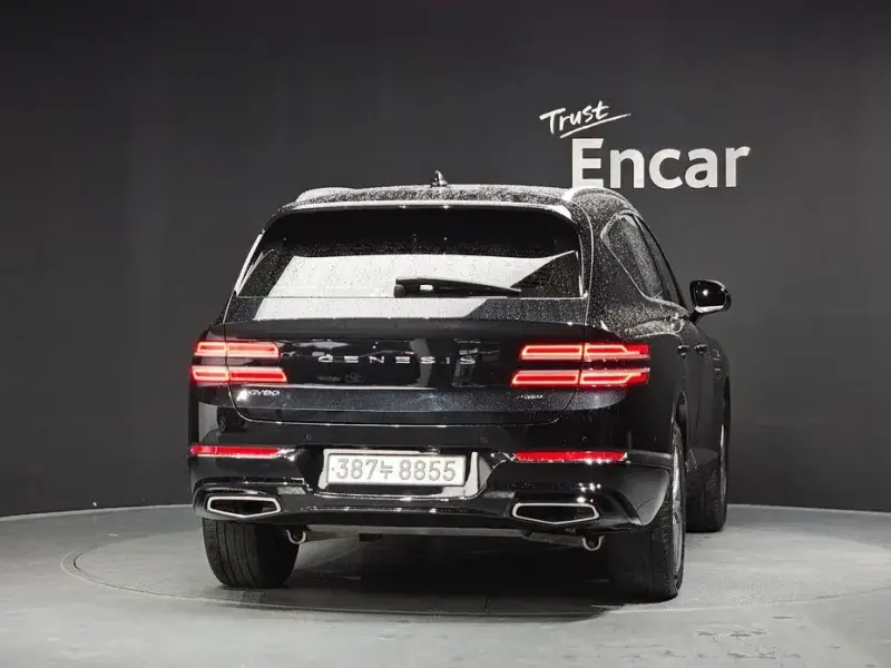2023 Genesis GV80 с пробегом 62 487 км