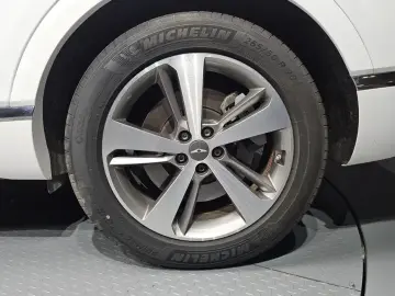 2023 Genesis GV80 с пробегом 50 826 км