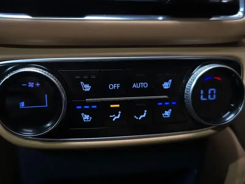 2023 Genesis GV80 с пробегом 50 826 км