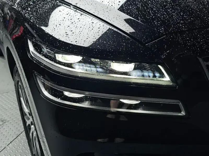 2023 Genesis GV80 с пробегом 62 487 км