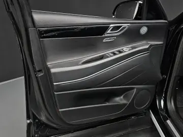 2023 Genesis GV80 с пробегом 62 487 км