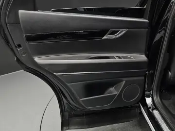 2023 Genesis GV80 с пробегом 62 487 км