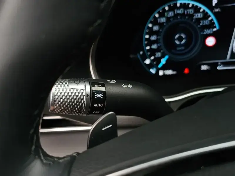 2023 Genesis GV80 с пробегом 62 487 км