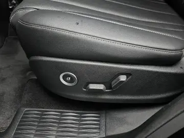 2023 Genesis GV80 с пробегом 62 487 км