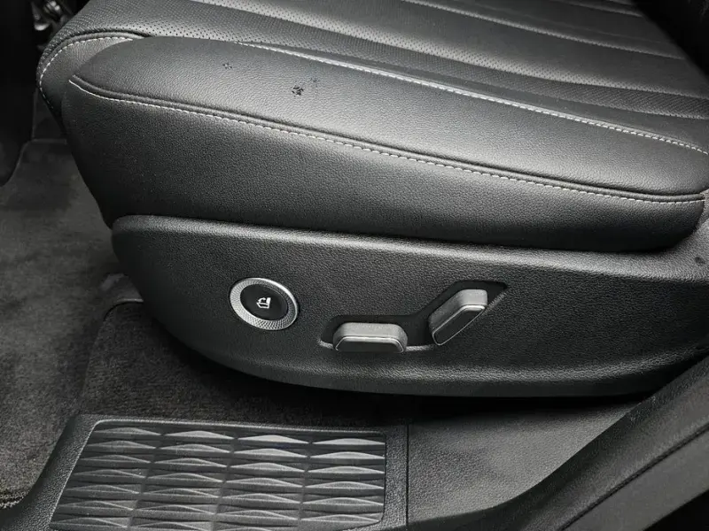 2023 Genesis GV80 с пробегом 62 487 км