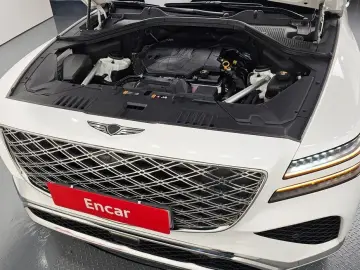 2023 Genesis GV80 с пробегом 18 326 км