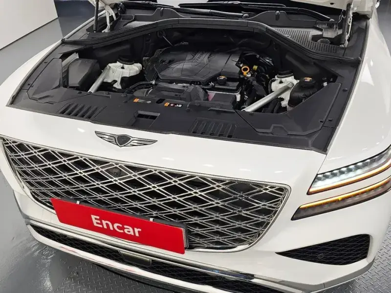 2023 Genesis GV80 с пробегом 18 326 км