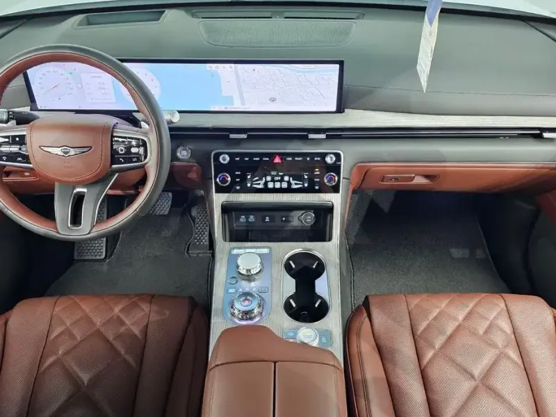 2023 Genesis GV80 с пробегом 18 326 км