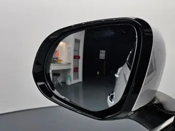 2023 Genesis GV80 с пробегом 18 326 км