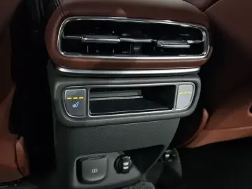 2023 Genesis GV80 с пробегом 18 326 км