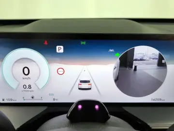 2023 Genesis GV80 с пробегом 14 259 км
