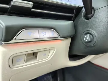 2023 Genesis GV80 с пробегом 14 259 км
