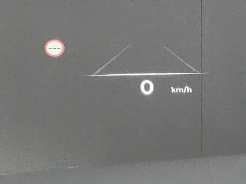 2023 Genesis GV80 с пробегом 14 259 км