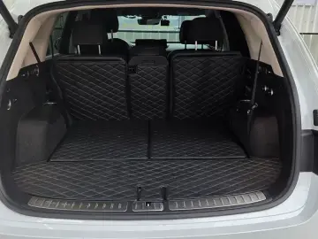2023 Genesis GV80 с пробегом 31 000 км