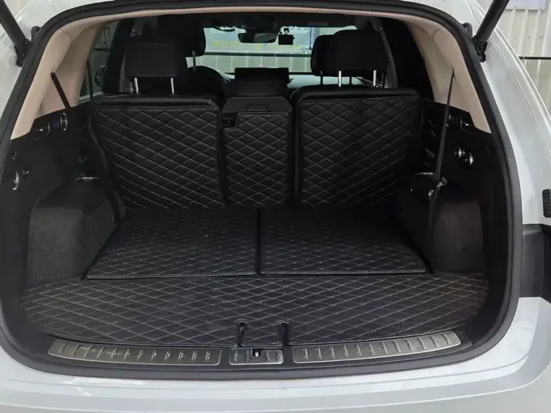2023 Genesis GV80 с пробегом 31 000 км