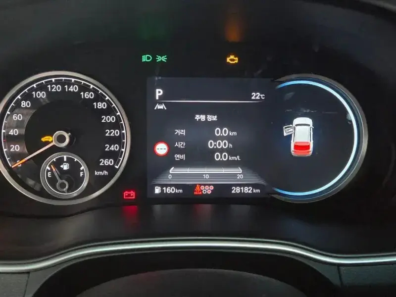 2023 Genesis GV80 с пробегом 31 000 км