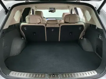 2023 Genesis GV80 с пробегом 14 259 км