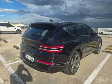 2023 Genesis GV80 с пробегом 49 500 км