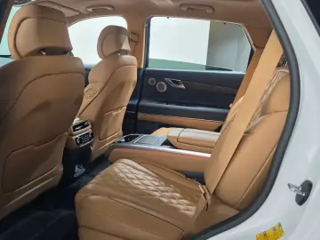 2023 Genesis GV80 с пробегом 50 305 км