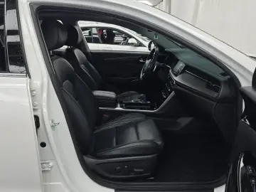 2020 Kia K7 с пробегом 47 640 км