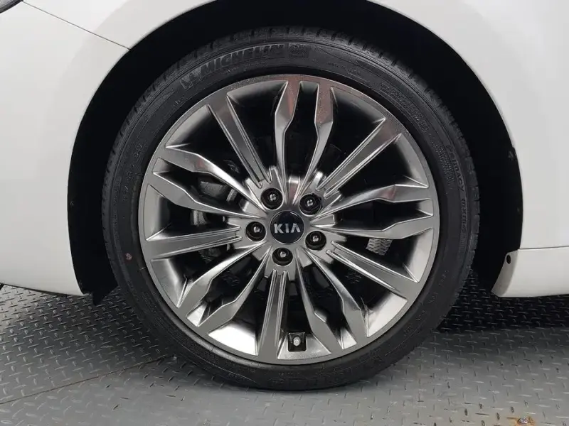 2019 Kia K7 с пробегом 33 710 км