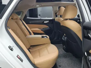 2019 Kia K7 с пробегом 33 710 км