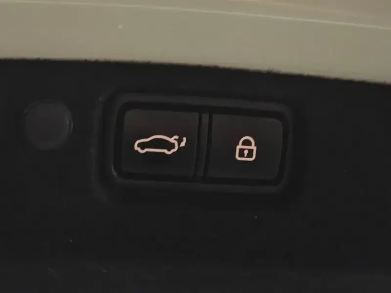 2019 Kia K7 с пробегом 33 710 км