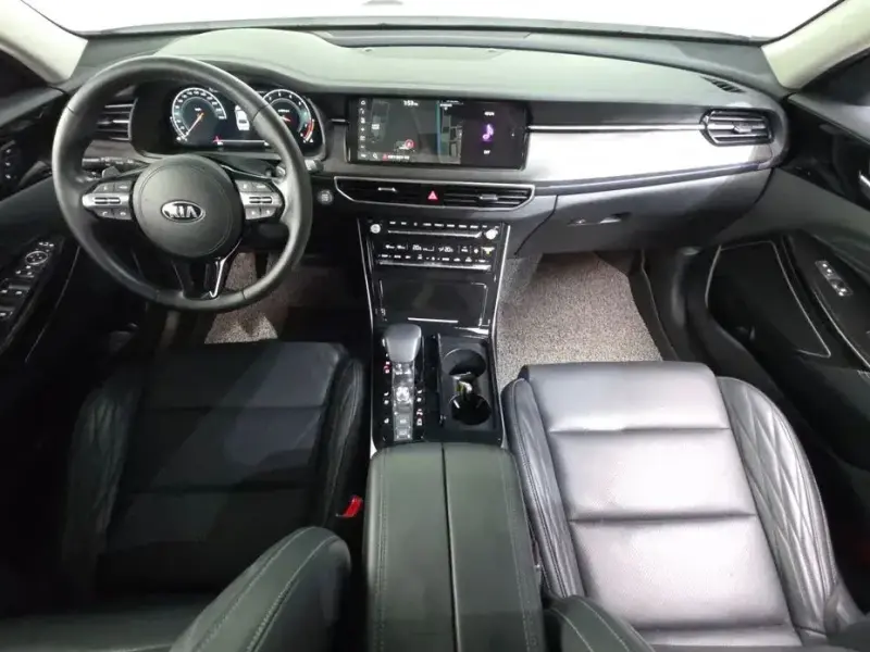 2020 Kia K7 с пробегом 43 758 км