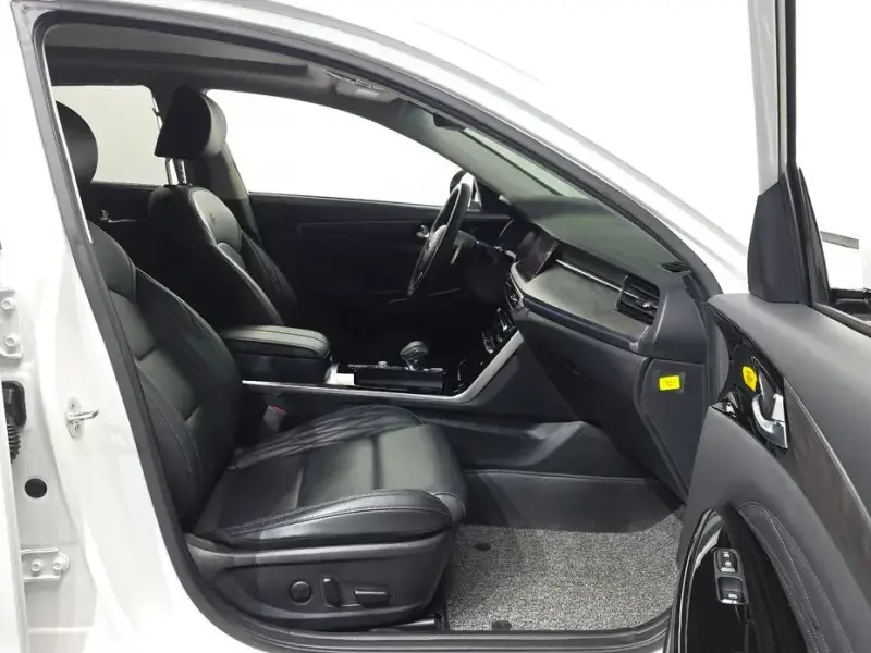 2020 Kia K7 с пробегом 43 758 км