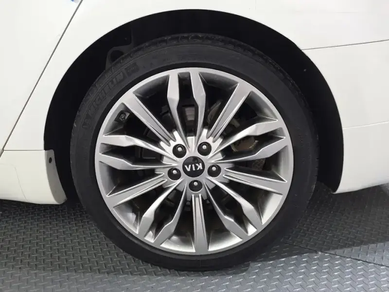 2020 Kia K7 с пробегом 43 758 км