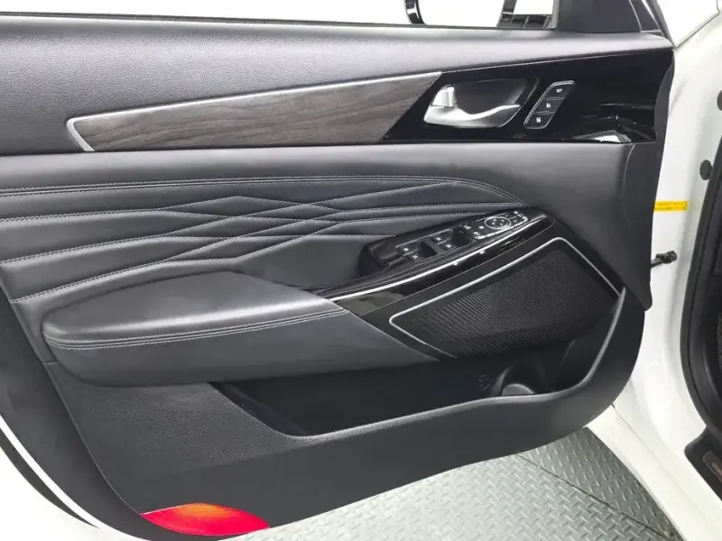 2020 Kia K7 с пробегом 43 758 км