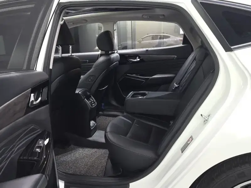 2020 Kia K7 с пробегом 43 758 км