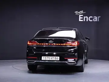 2020 Kia K7 с пробегом 49 375 км