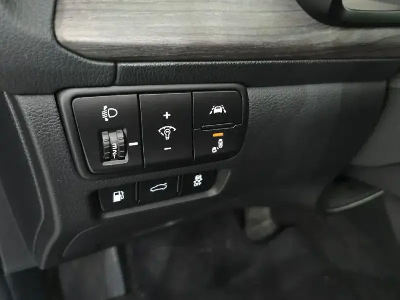 2020 Kia K7 с пробегом 81 220 км