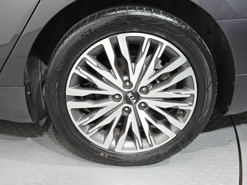 2020 Kia K7 с пробегом 81 220 км