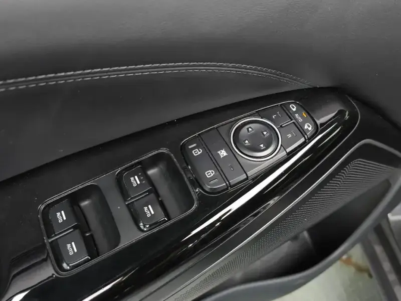 2020 Kia K7 с пробегом 81 220 км